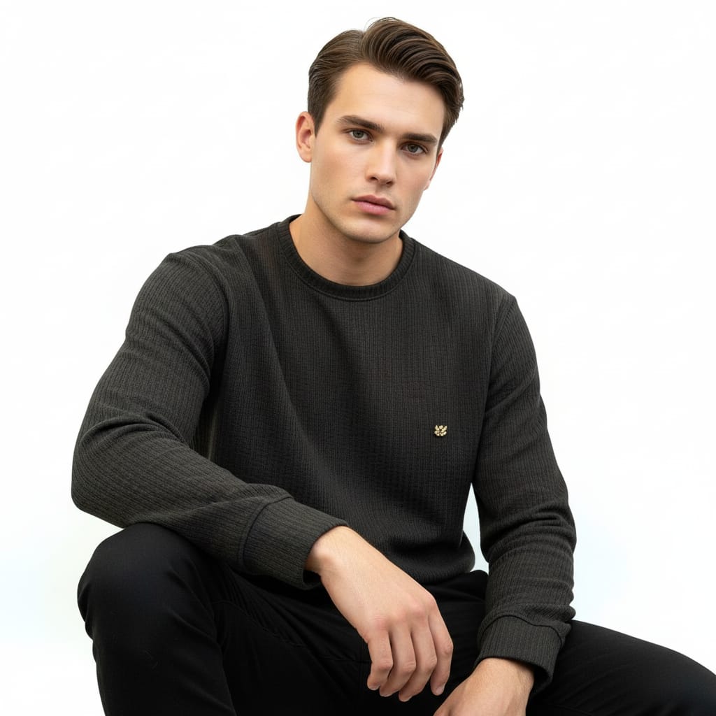 Men’s Imported Sweatshirt. Round Neck