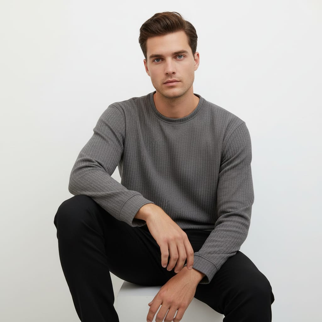 Men’s Imported Sweatshirt. Round Neck